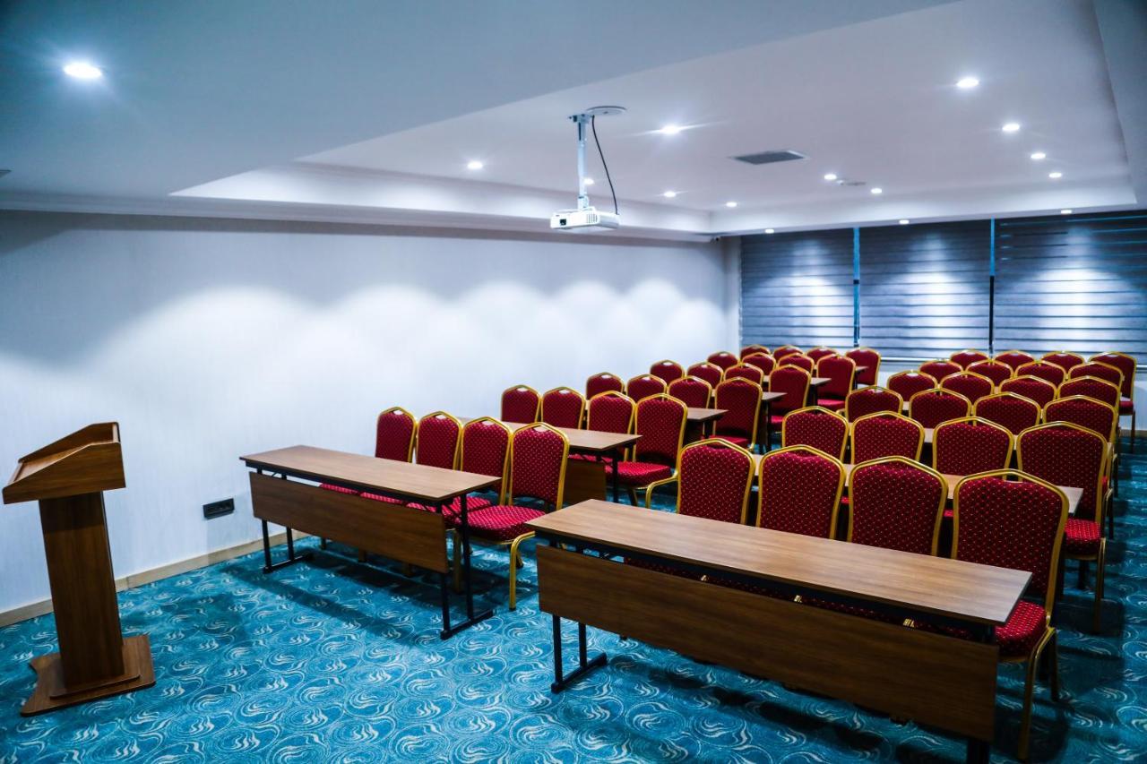 Iris Hotel Baku - Halal Hotel Εξωτερικό φωτογραφία